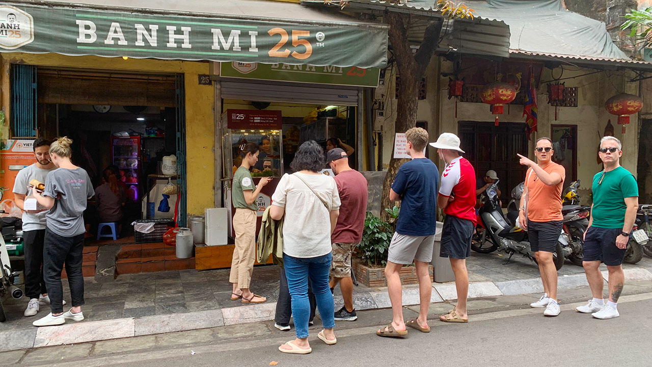 Notable Restaurants and Food Stalls